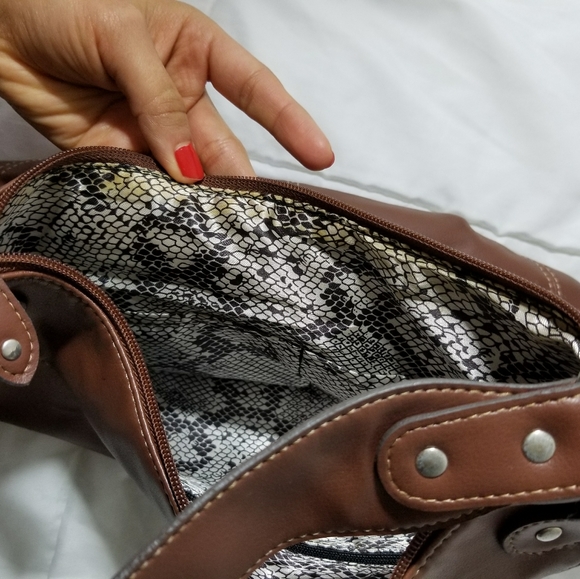 Purse - Picture 7 of 8